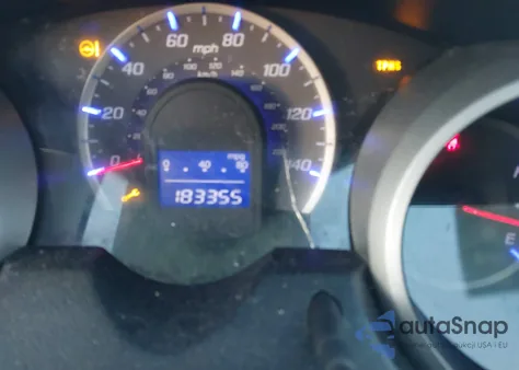 2013 Honda Fit z USA, uszkodzony, nr VIN JHMGE8H3XDC047231